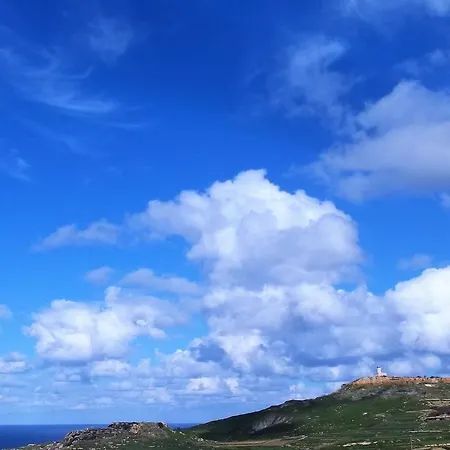 The Lighthouse Bed & Breakfast Għarb